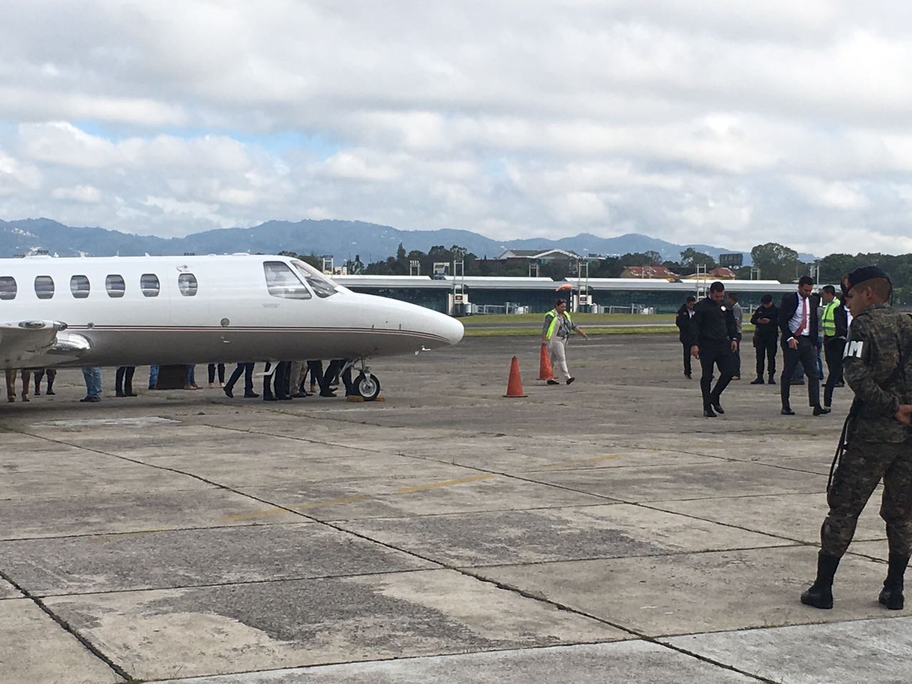 La extradición de Javier Duarte y el traslado en la Ciudad de México hasta el reclusorio en todo momento estará a cargo de personal de #PGR